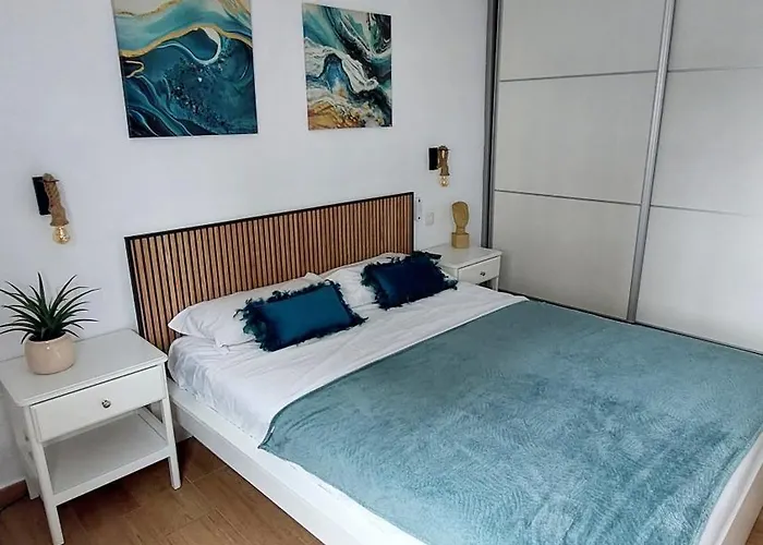 Feels Like In Paraiso Адехе